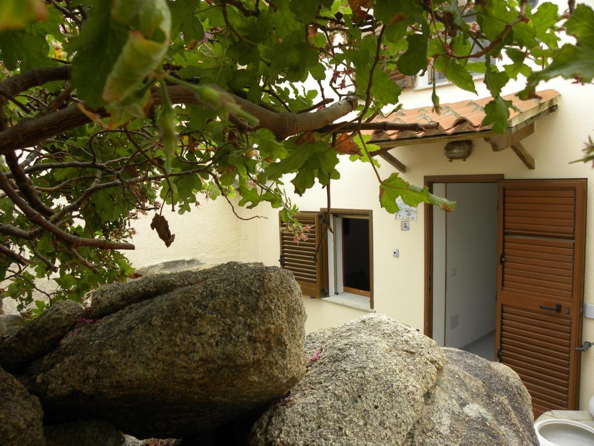 Villa Carlotta La Maddalena La Maddalena  Eksteriør billede