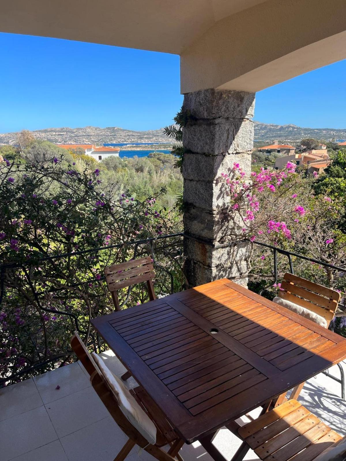 Villa Carlotta La Maddalena La Maddalena  Eksteriør billede